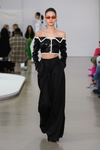 Giambattista Valli RTW Spring 2022