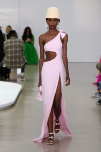 Giambattista Valli RTW Spring 2022