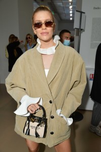 Front row at Giambattista Valli RTW Spring 2022