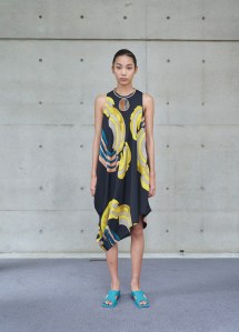 Issey Miyake RTW Spring 2022