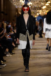 Louis Vuitton RTW Spring 2022