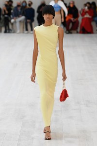 Loewe RTW Spring 2022