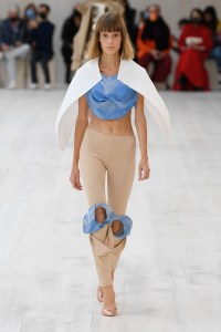 Loewe RTW Spring 2022