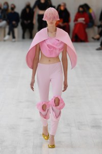 Loewe RTW Spring 2022