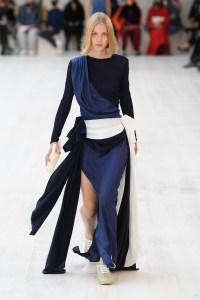 Loewe RTW Spring 2022