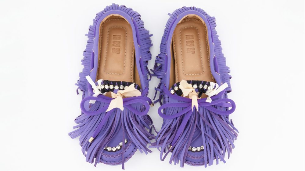 13 09 SR fringed moccasin