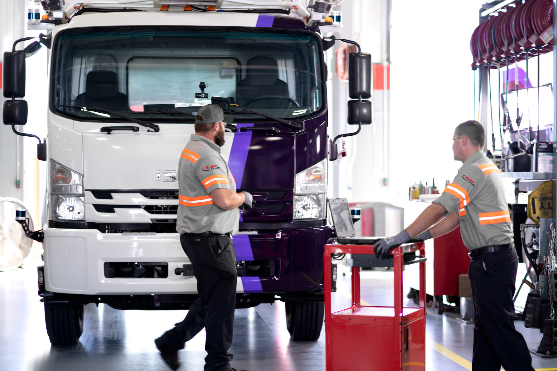 Gatik said it will use the funding to advance its commercial-grade autonomous technology, scale its fleet of Class 3-6 multi-temperature autonomous box trucks across new markets in North America, grow with existing and new customers, and increase its team size.
