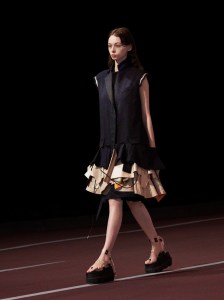 Sacai RTW Spring 2022
