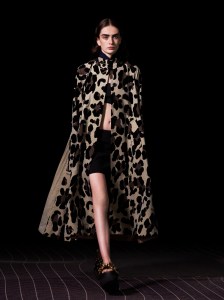 Sacai RTW Spring 2022