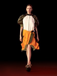 Sacai RTW Spring 2022