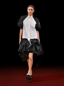 Sacai RTW Spring 2022