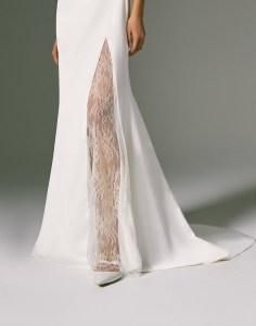 Savannah Miller Bridal Fall 2022