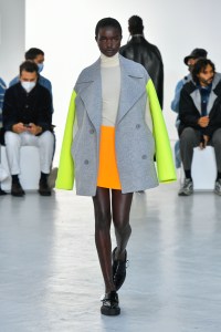 Shang Xia RTW Spring 2022