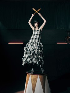 Shiatzy Chen RTW Spring 2022