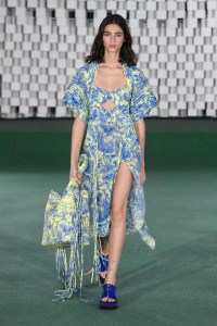 Stella McCartney RTW Spring 2022
