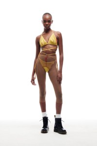 Xuly Bët RTW Spring 2022