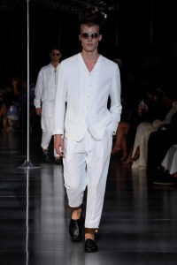 All the Looks from Giorgio Armani Show in Dubai