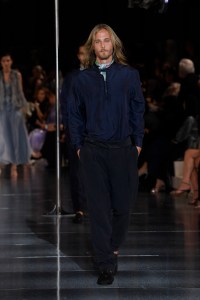 All the Looks from Giorgio Armani Show in Dubai