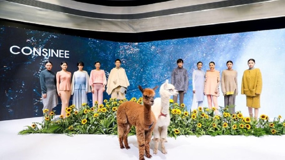 Consinee Group, China’s largest cashmere yarn exporter, has committed to increasing alpaca yarn production by 30 percent in five years.