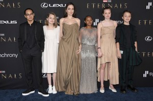 (L-R) Maddox Jolie-Pitt, Vivienne Jolie-Pitt, Angelina Jolie, Zahara Jolie-Pitt, Shiloh Jolie-Pitt and Knox Jolie-Pitt at Marvel Studios' ETERNALS Los Angeles Premiere held at The DolbyTheater in Hollywood, CA on Monday, ​October 18, 2021. (Photo By Sthanlee B. Mirador/Sipa USA)(Sipa via AP Images)