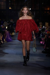 Valentino RTW Spring 2022