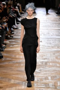 Yohji Yamamoto RTW Spring 2022