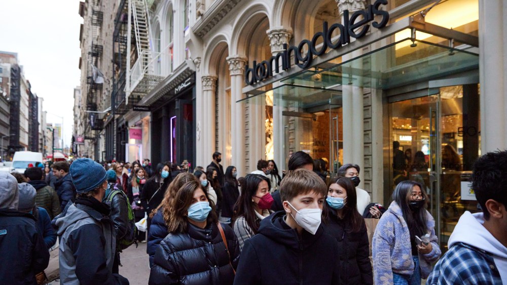 Photos of people shopping on the Black Friday 2021, November 26th, 2021