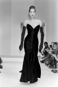 Anna Bayle in Mackie's fall 1988 ready to wear collection. The collection was focused around Hollywood movie genres complete with elements of old western, jungle and swashbuckling films.