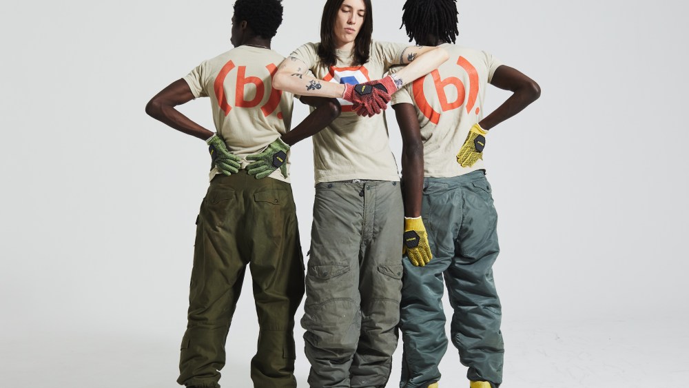 The Bstroy Old World T-shirts