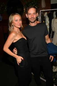 Jennifer Meyer and Tobey Maguire