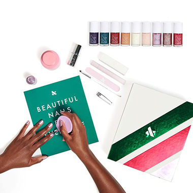 Olive & June The Winter Mani Box