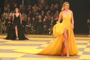 Karlie Kloss in Off-White Fall 2019