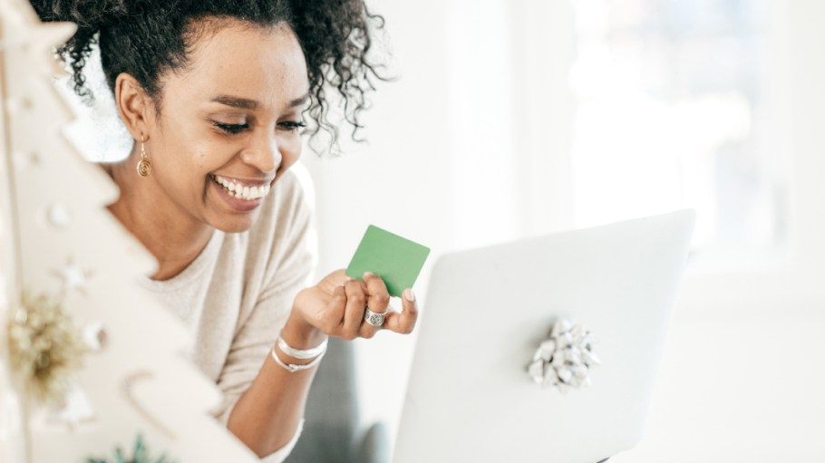 There is a lot of opportunity for fashion merchants who help make gift giving easier, especially in online marketplaces like Amazon.