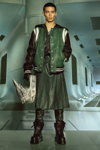 Balmain Pre-Fall 2022
