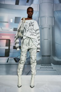 Balmain Pre-Fall 2022