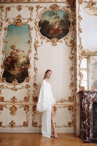 Monique Lhuillier Fall 2022 Ready-to-Wear