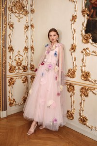 Monique Lhuillier Fall 2022 Ready-to-Wear
