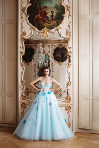 Monique Lhuillier Fall 2022 Ready-to-Wear