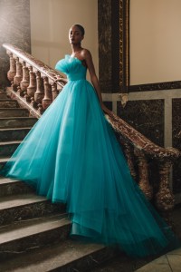 Monique Lhuillier Fall 2022 Ready-to-Wear
