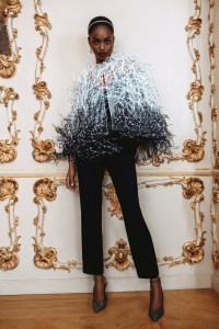 Monique Lhuillier Fall 2022 Ready-to-Wear