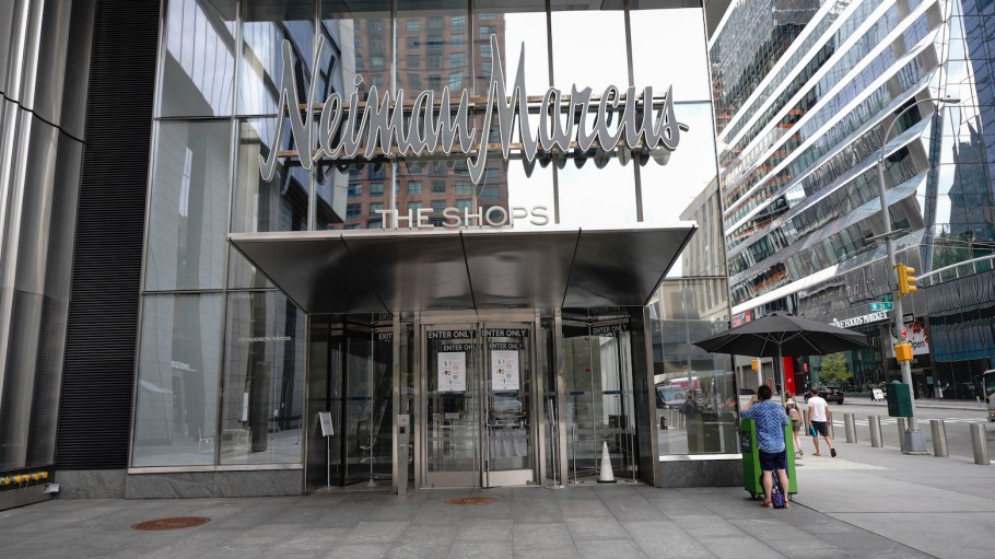 Neiman Marcus is thinking over a plan that would see the retailer split into three separate businesses. The chain would spin off its luxury Bergdorf Goodman brand and separate the website from the stores.