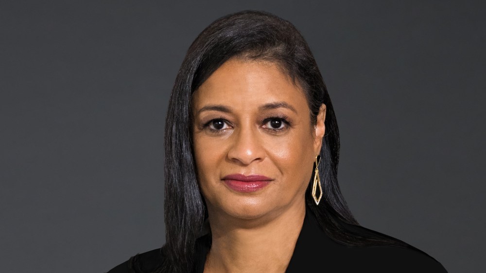 Tracey Travis