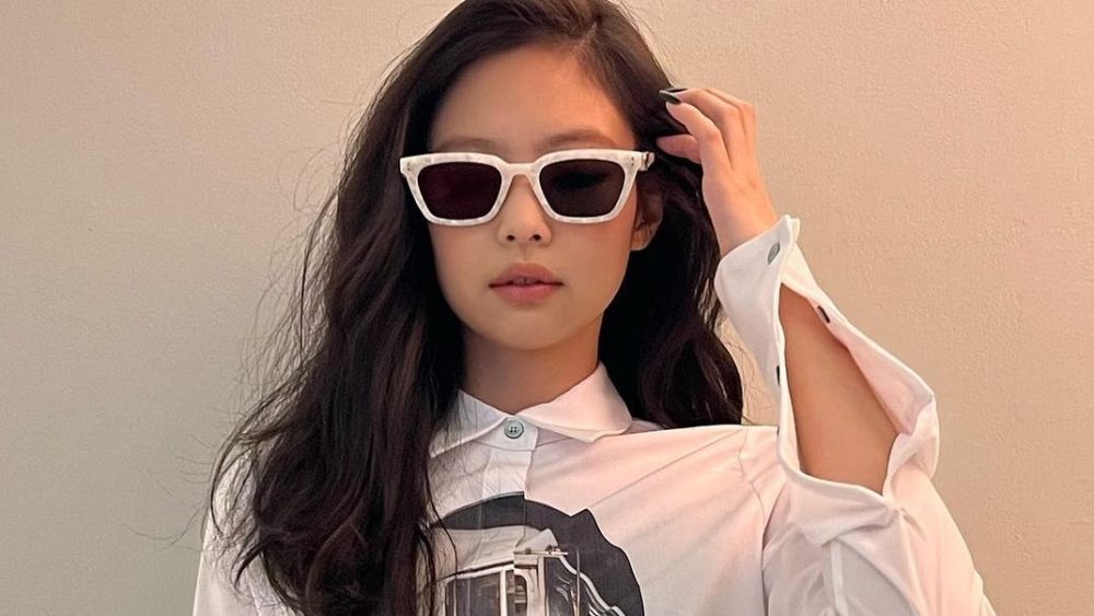 Blackpink's Jennie for Gentle Monster.