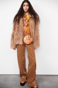 Burberry Pre-Fall 2022