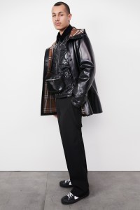 Burberry Pre-Fall 2022