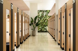 Coming to the Los Angeles area, Amazon Style will employ a dizzying array of sophisticated technology and "hundreds" of employees.