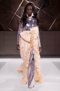 Giambattista Valli Pre-Fall 2022