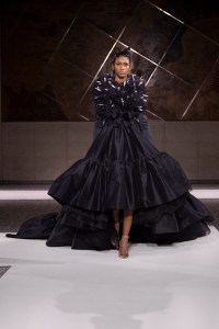 Giambattista Valli Pre-Fall 2022