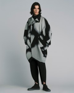 Homme Plisse Issey Miyake  Men’s Fall 2022