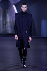 Pierre Cardin 2022 – Cosmocorps 3022
